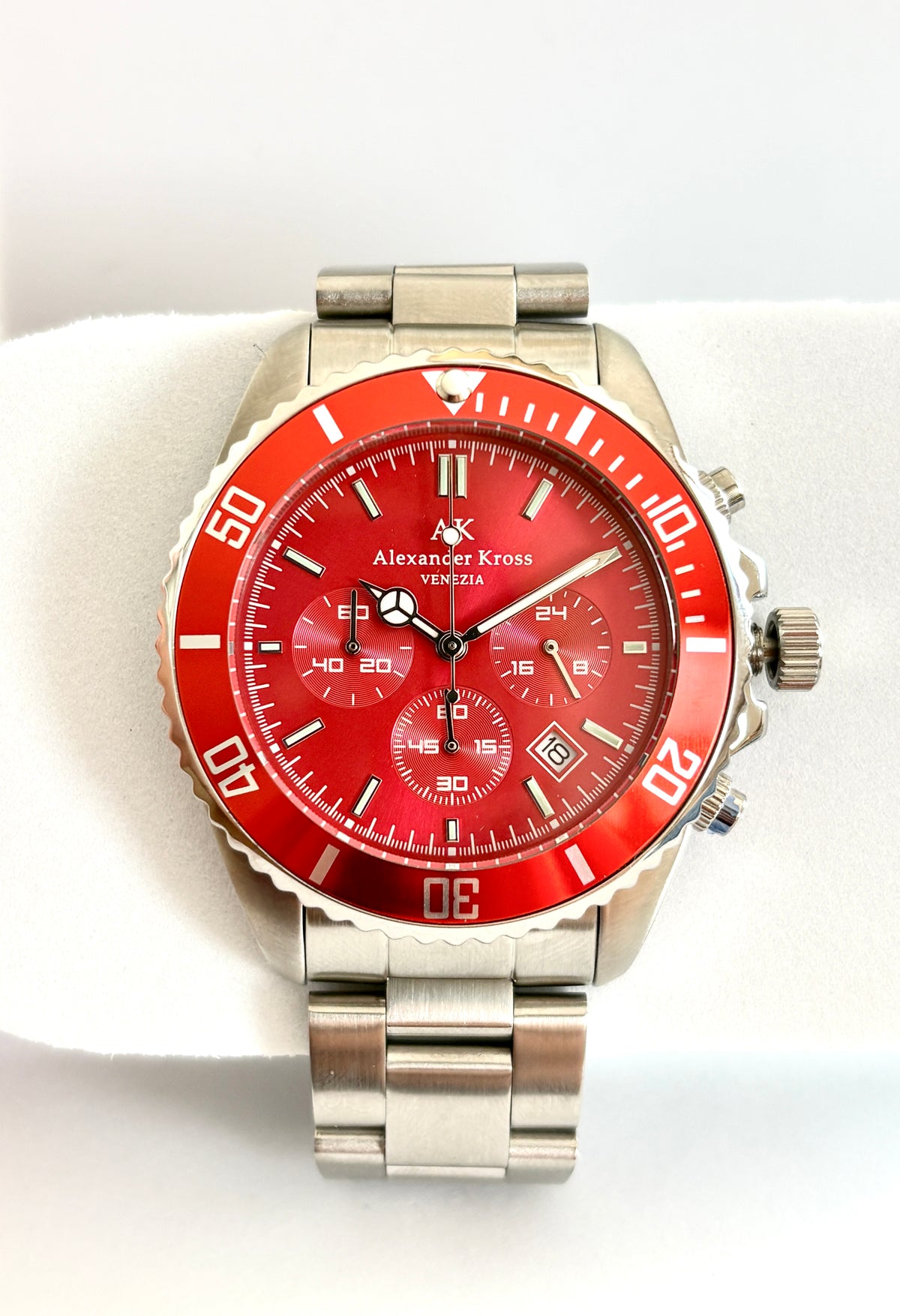 Alexander Kross Sea Discover Red